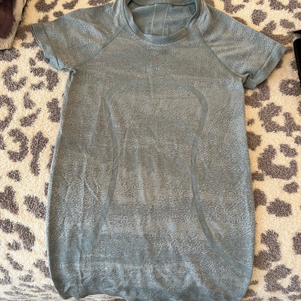Lululemon Swiftly Tech Short Sleeve